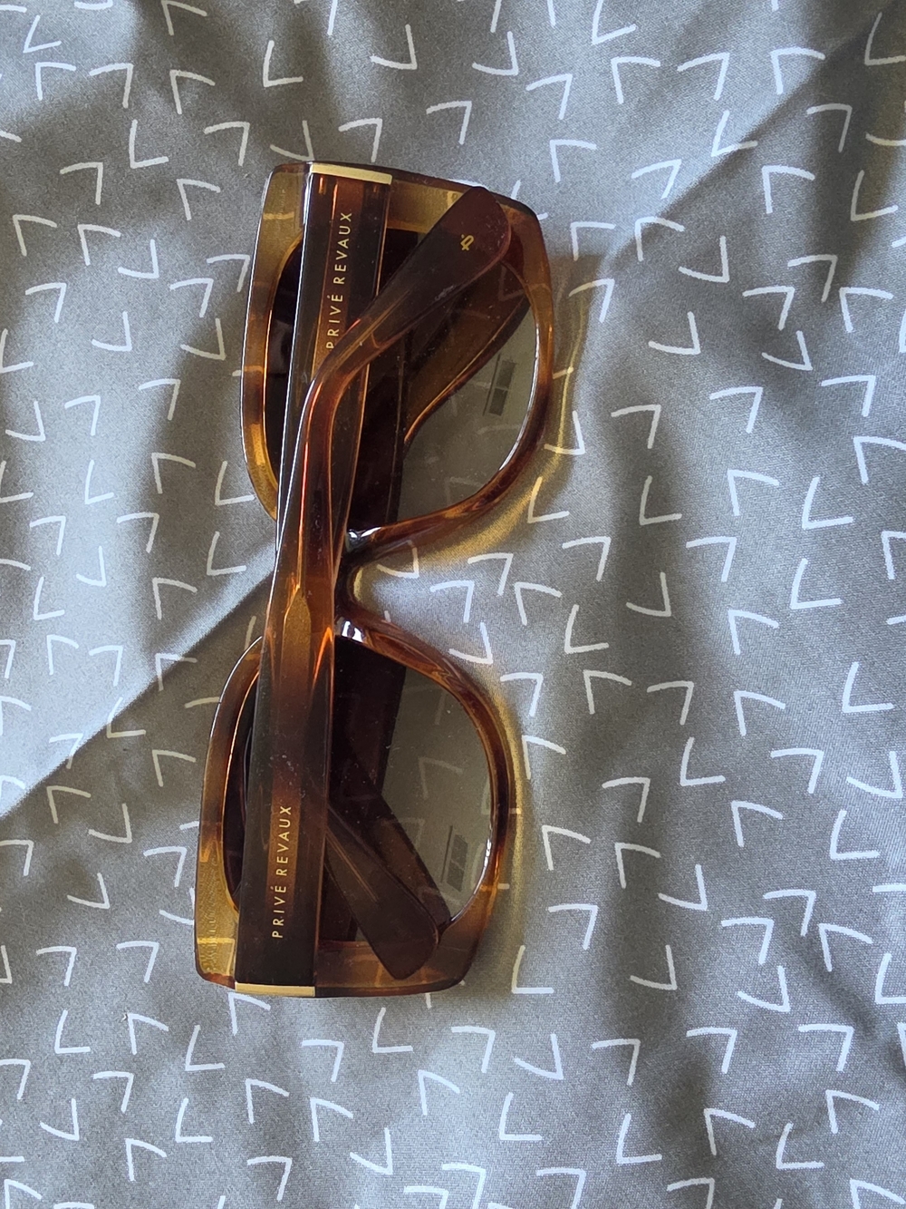PRIVÉ REVAUX Women's Square Sunglasses in Tortoise